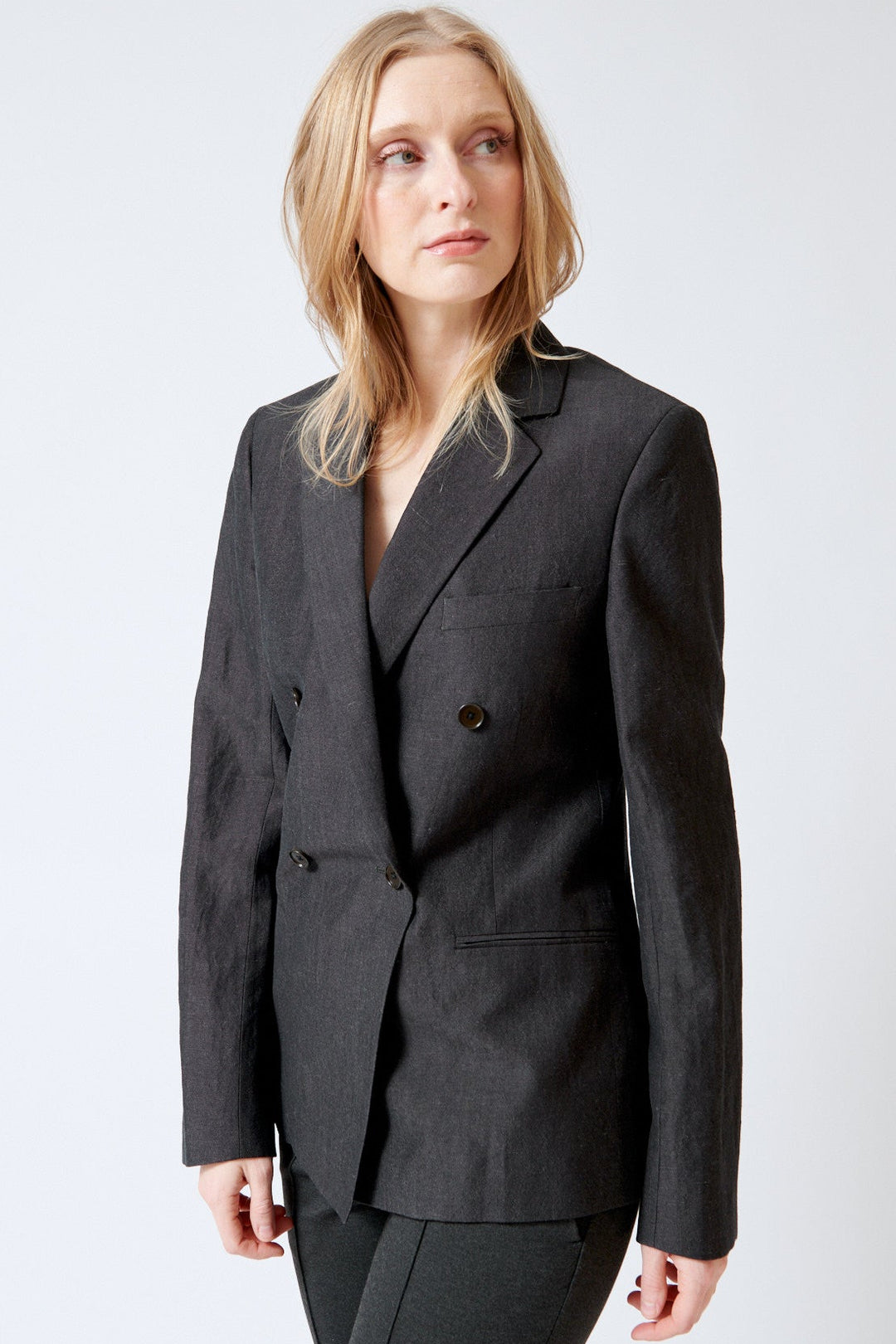 Madi wearing Christian Wijnants Japira Double Breasted Blazer front view