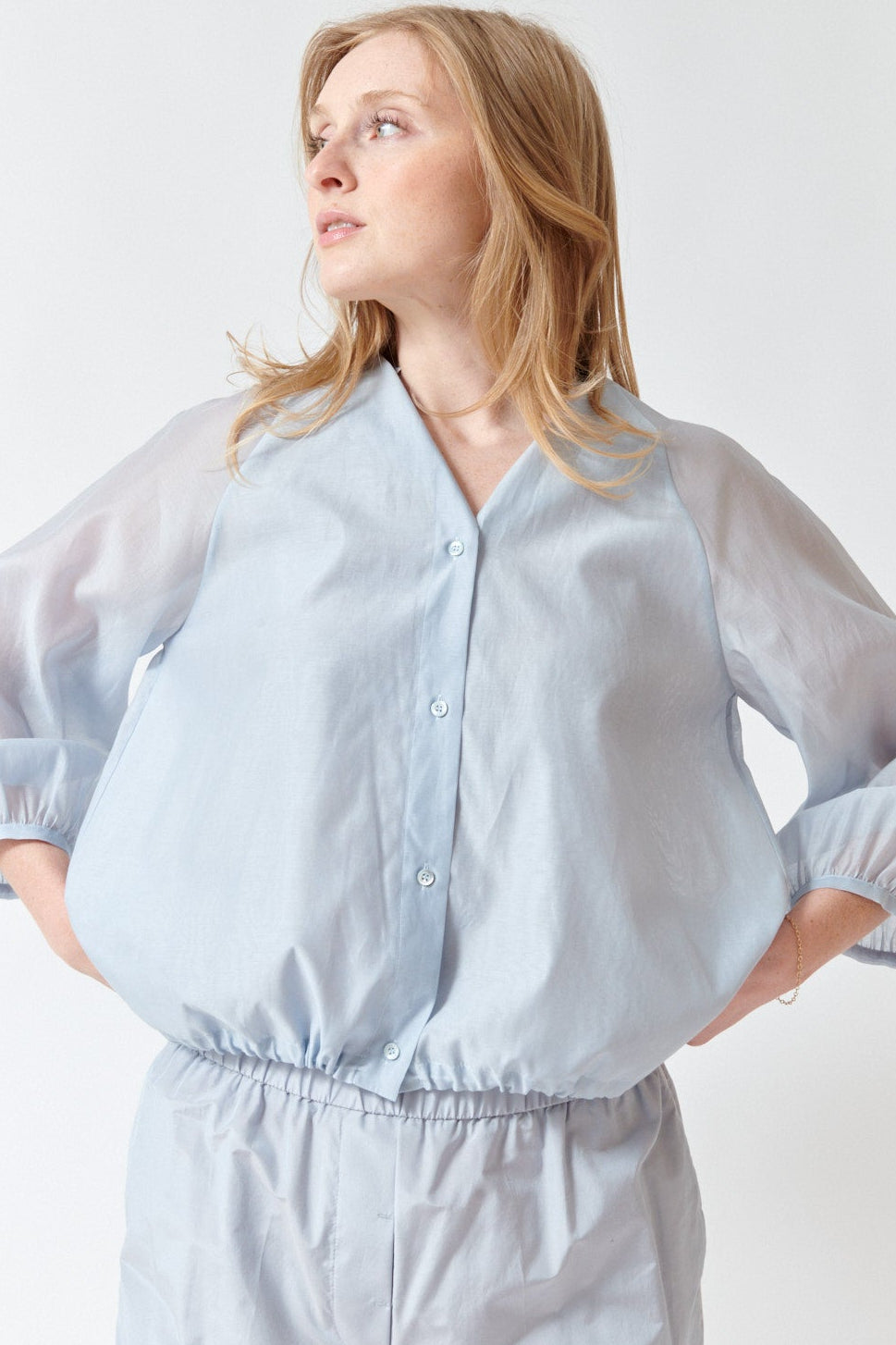 Madi wearing Peserico Cotton Silk Blend Matte Organza Shirt front view
