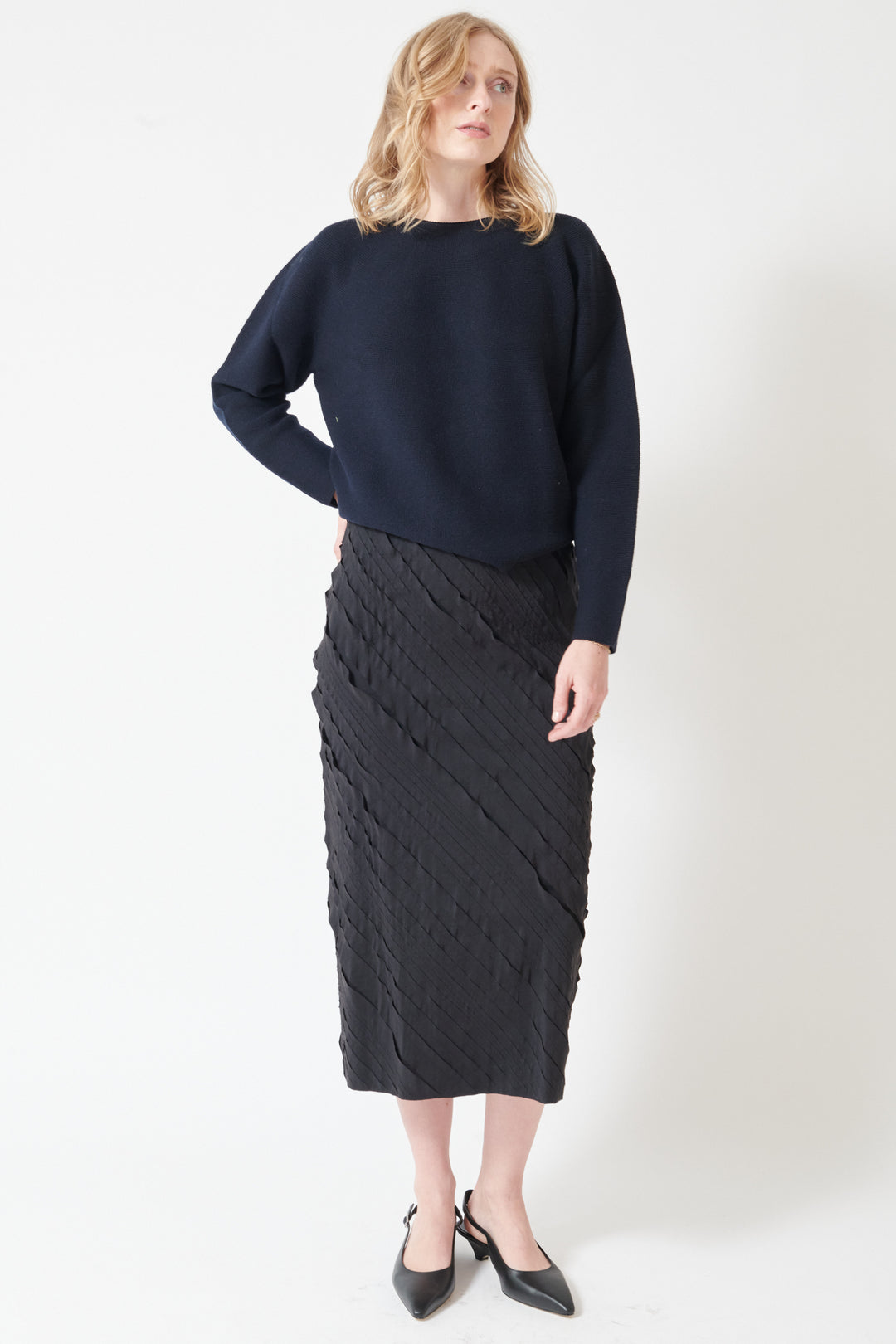 Madi wearing Christian Wijnants Simbi Skirt front view