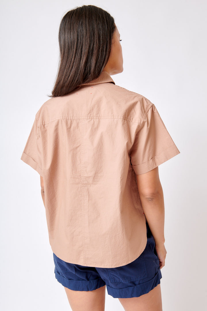 Amanda wearing Xirena Drake Shirt rear view
