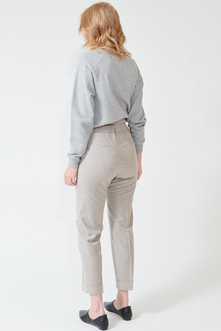 Madi wearing Peserico Slubbed Stretch Wool Viscose Silk Blend Pants rear view