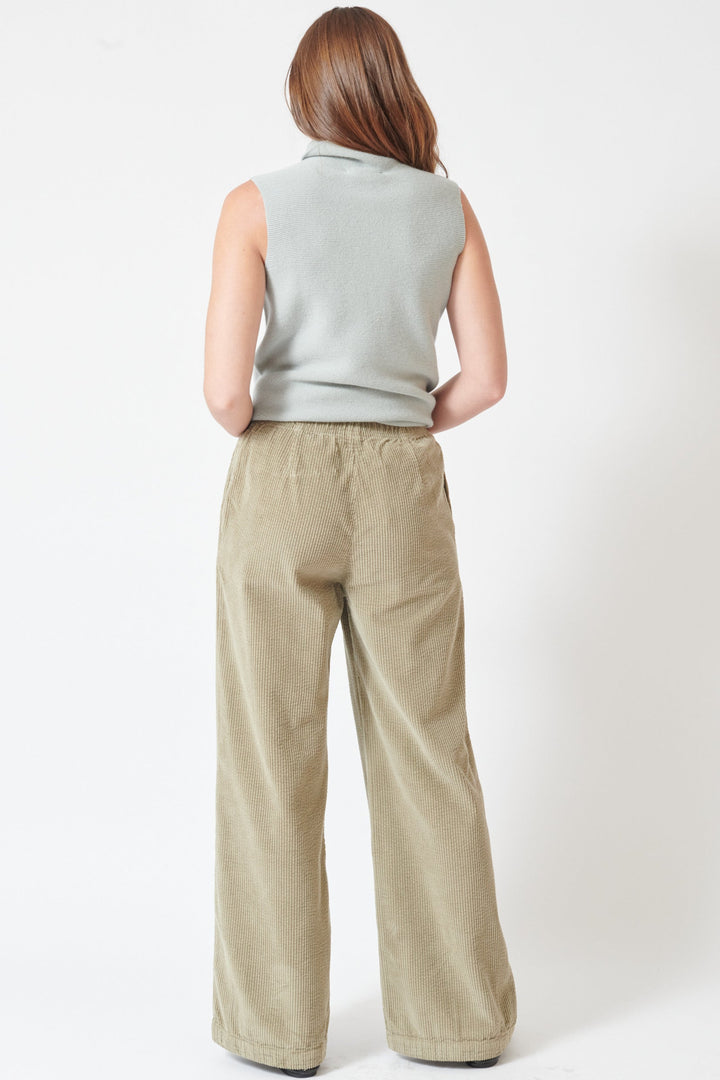 Julia wearing Christian Wijnants Padola Pants rear view