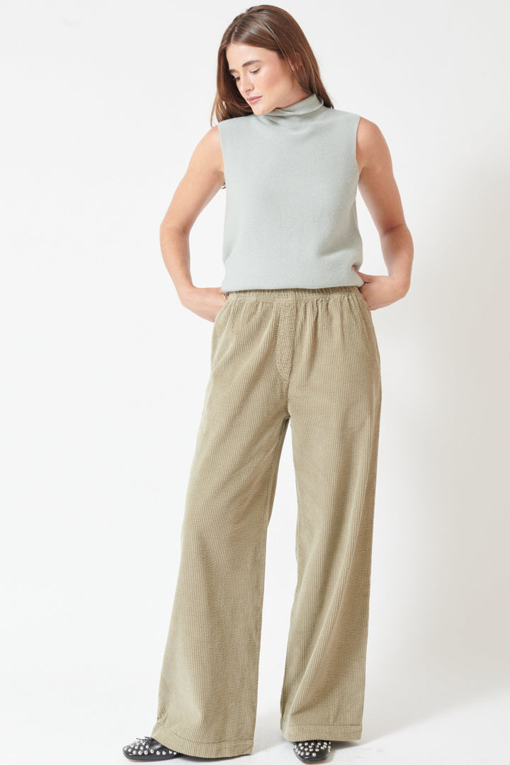 Julia wearing Christian Wijnants Padola Pants front view