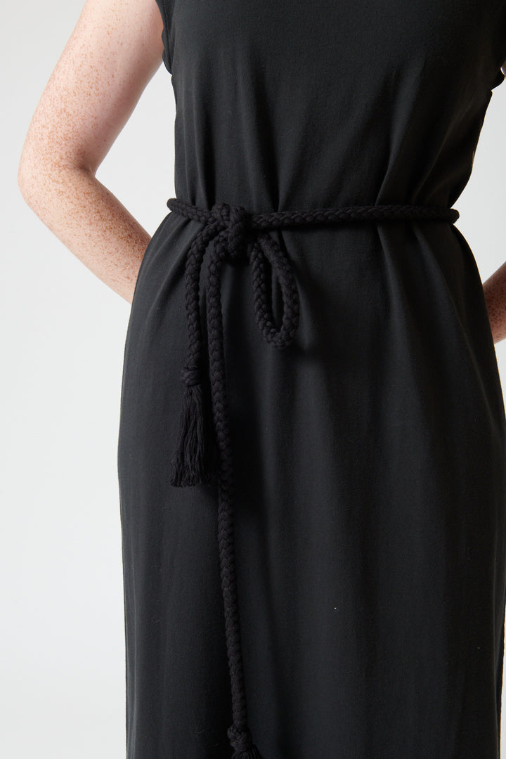 Waverly wearing The Great The Square Tee Dress front/detail view