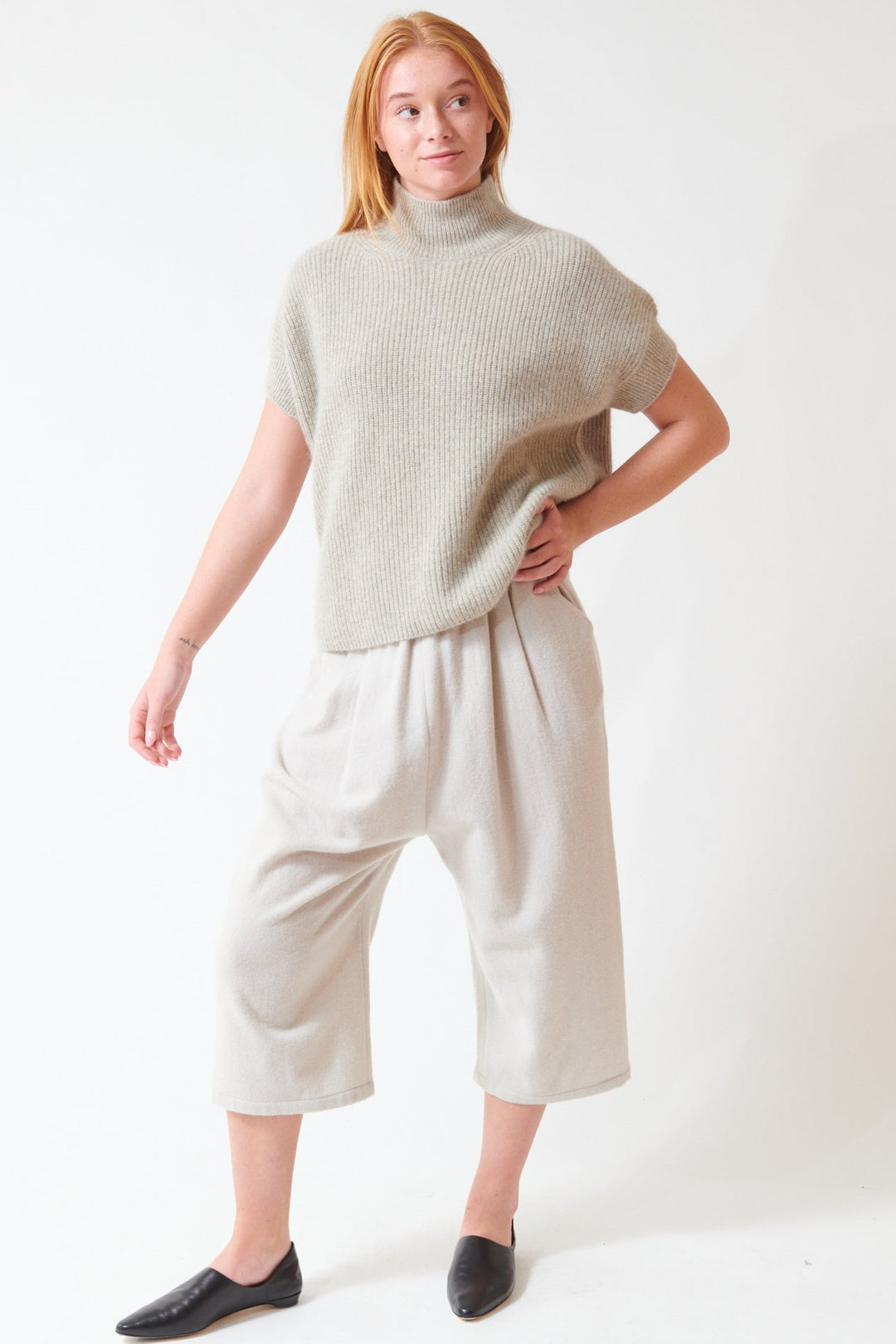 Aysia wearing Evam Eva Tuck Pants front view