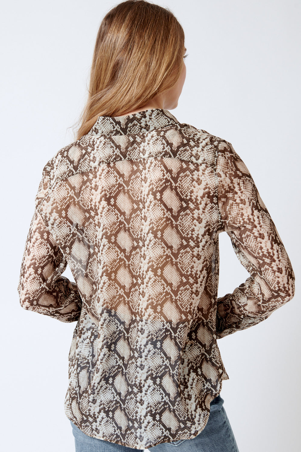 Mari wearing Nili Lotan Gaia Slim Shirt rear view