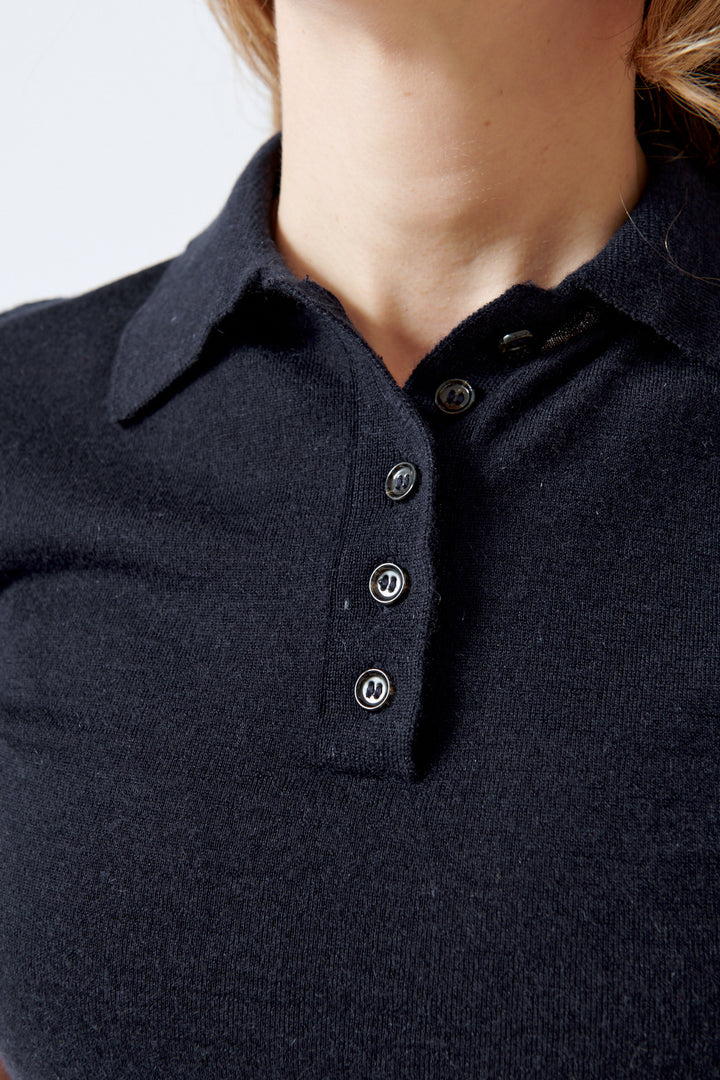 Mari wearing Allude Cashmere Quarter Sleeve Polo Sweater front/detail view