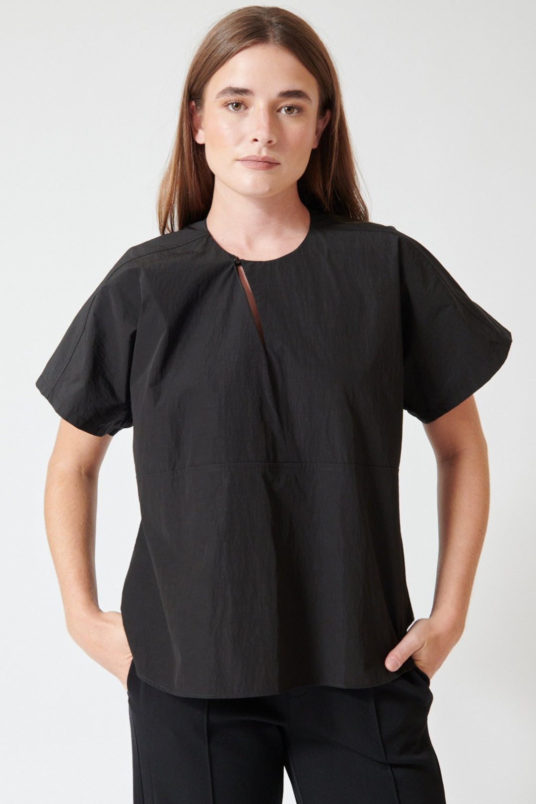 Julia wearing Fabiana Pigna Mette Italian Paper Taffeta Blouse front view