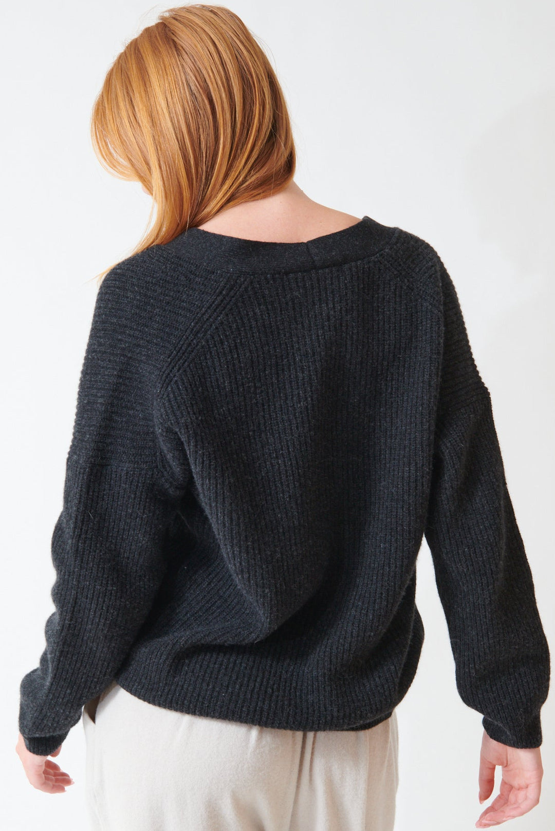 Aysia wearing Evam Eva Wool Fox Aze Cardigan rear view