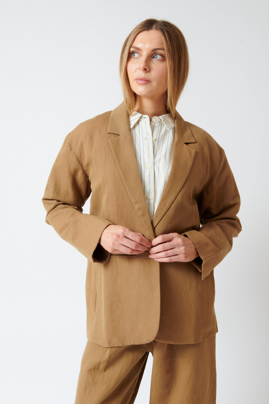 Mari wearing Apiece Apart Oversized Blazer front view