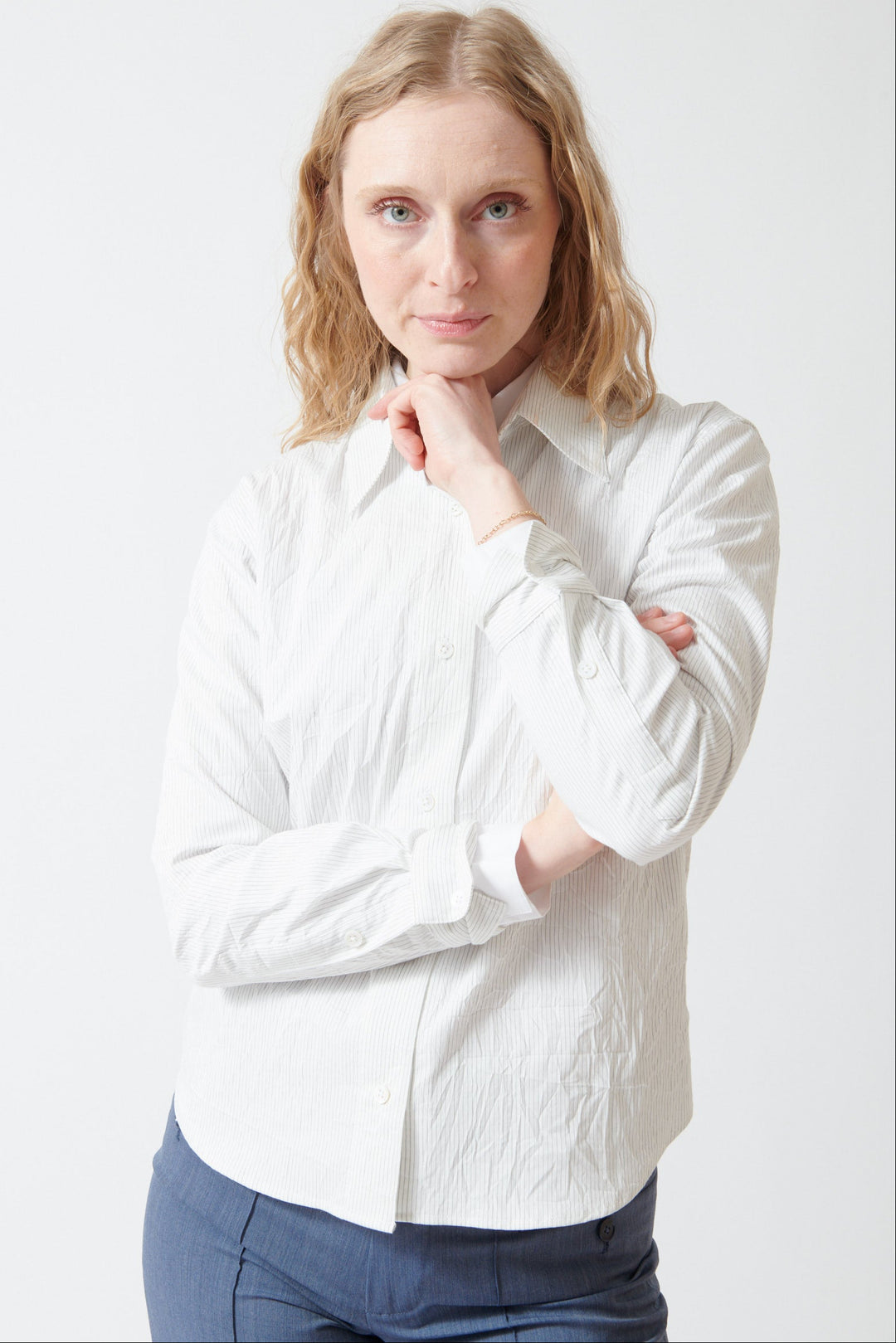 Madi wearing WE-AR4 The Layered Shirt front view