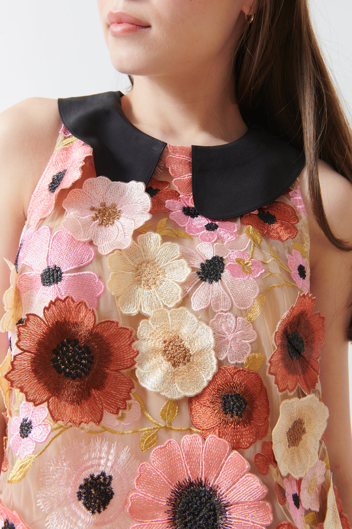 Angela wearing Dorothee Schumacher Blooming Meadow Top front/detail view