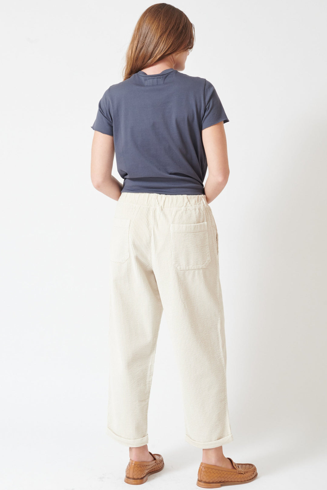 Julia wearing Labo.Art Handsome Paris Pants rear view