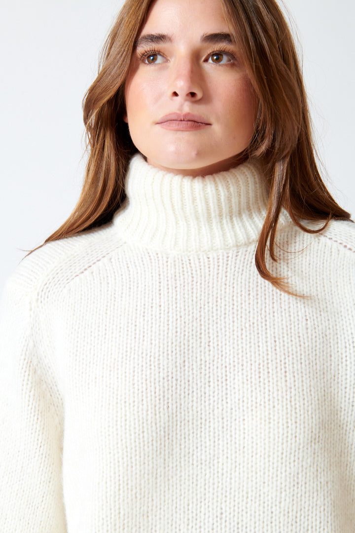 Julia wearing Dorothee Schumacher Urban Favorites Pullover front/detail view