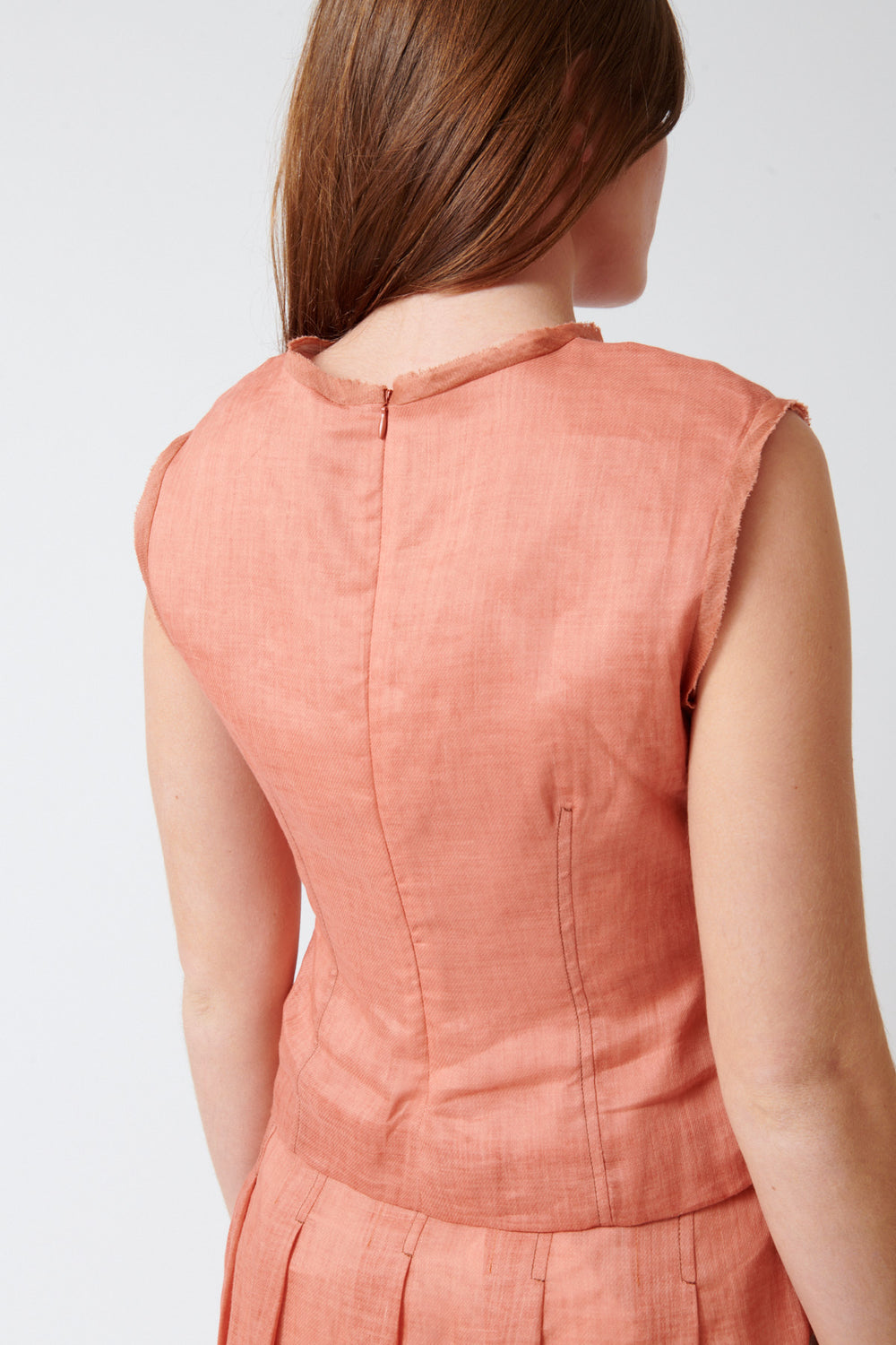 Julia wearing Tela Zoe Top rear view