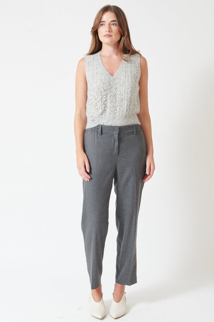 Julia wearing Seventy Venezia Trouser Dark Grey front view