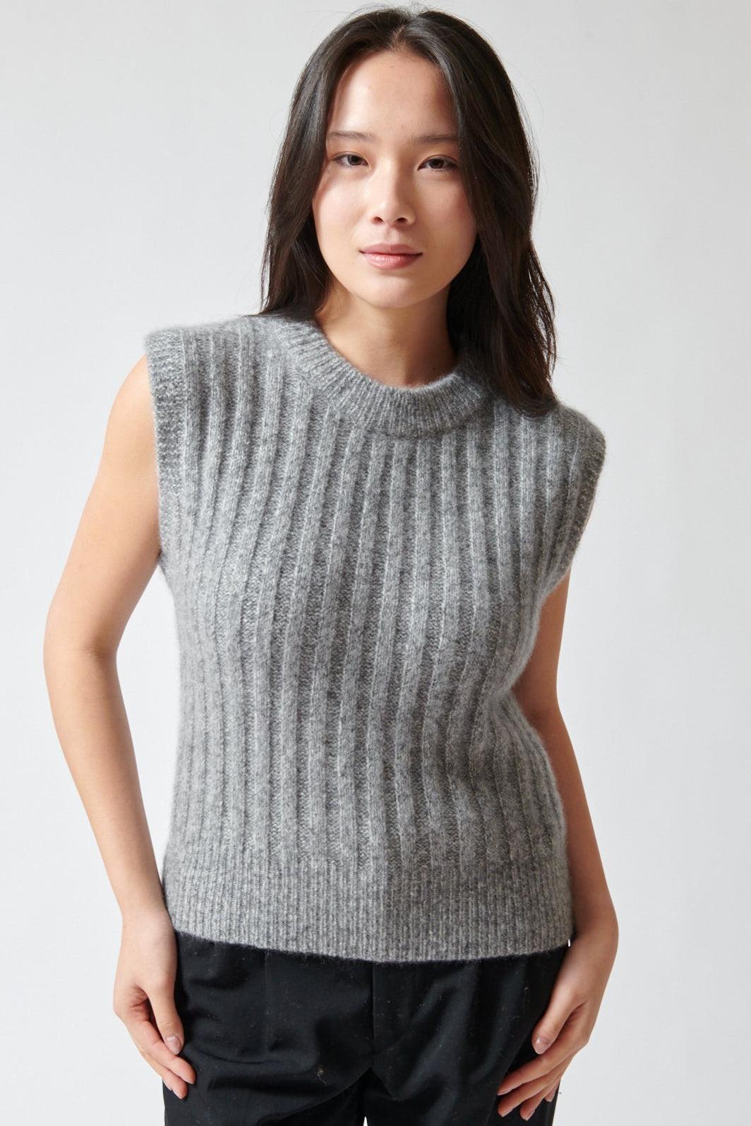 Allude Wide Rib Cashmere Silk Sweater Vest – grethen house