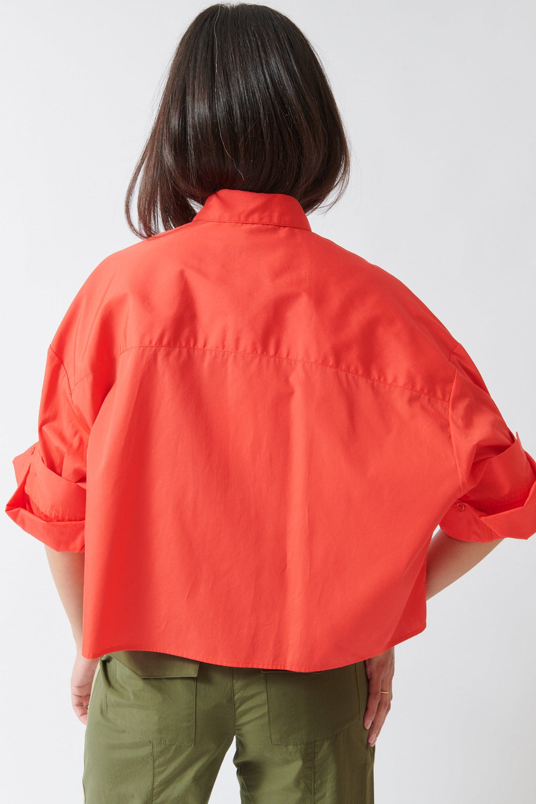 Amanda wearing TWP The Next Ex Shirt rear view