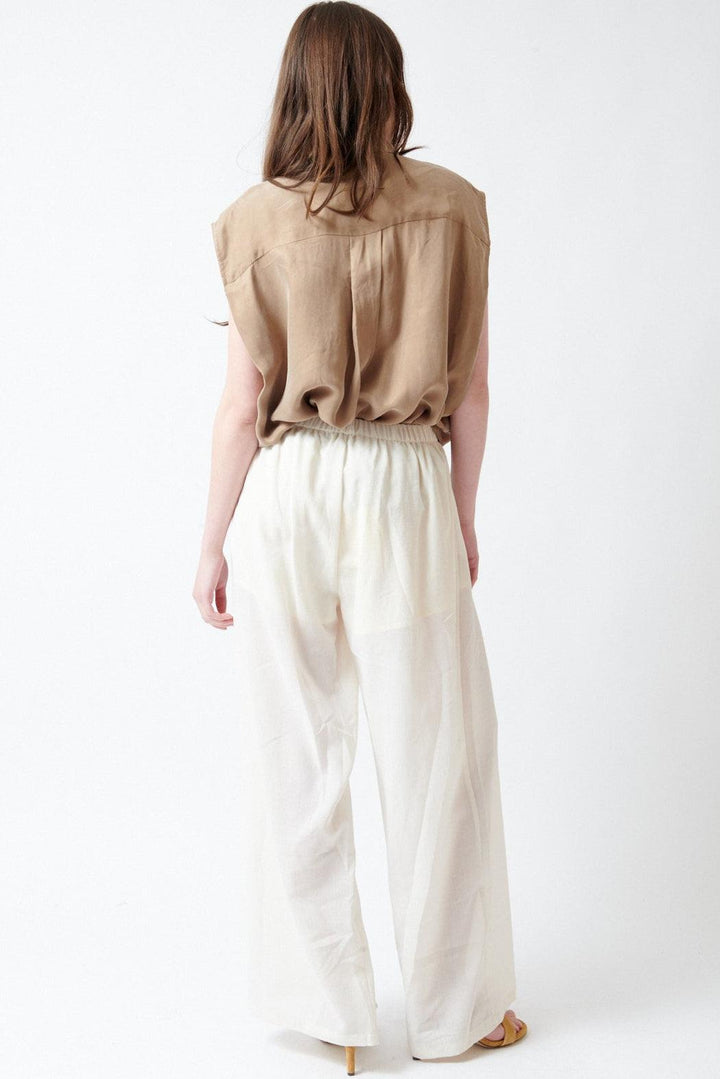 Angela wearing ELEH Hestia Elastic Waist Trouser rea view