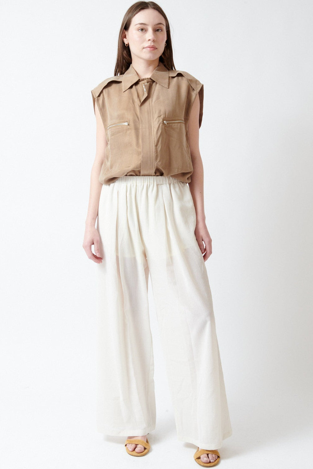 Angela wearing ELEH Hestia Elastic Waist Trouser front view
