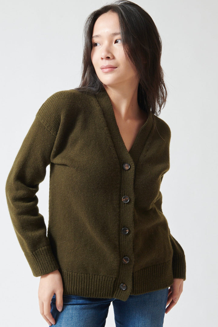 Lilly wearing &Daughter Maura Cardigan front view