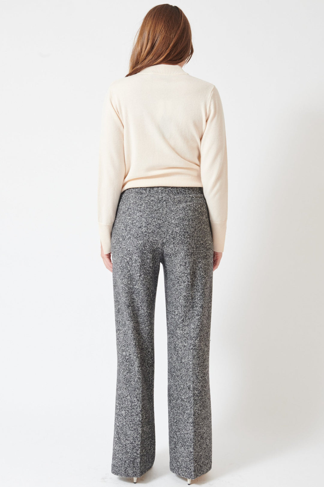 Julia wearing Seventy Lisa Elasticated Back Trouser rear view