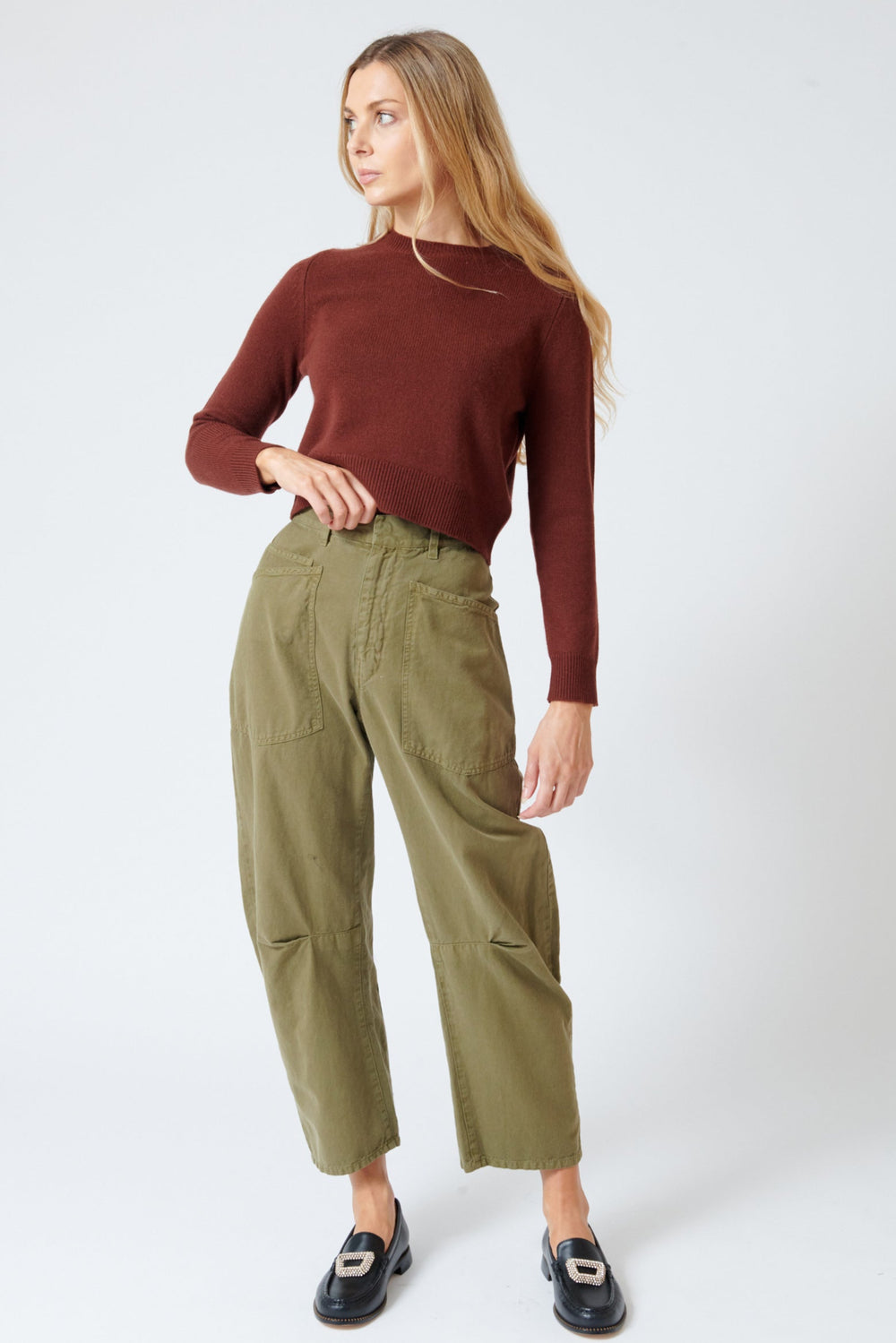 Mari wearing Nili Lotan Shon Pant front view