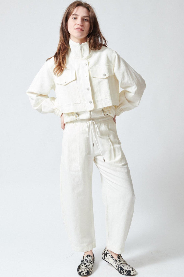 Sophie wearing Apiece Apart Everyday Pull On Pant front view