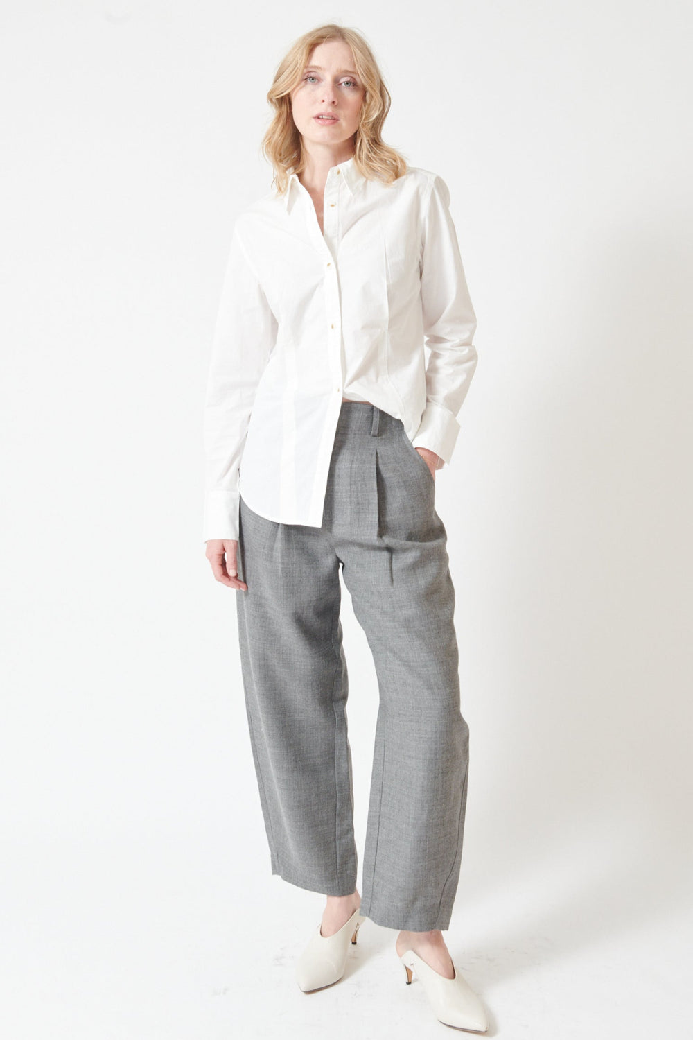 Madi wearing Apiece Apart Bari Crop Trouser front view