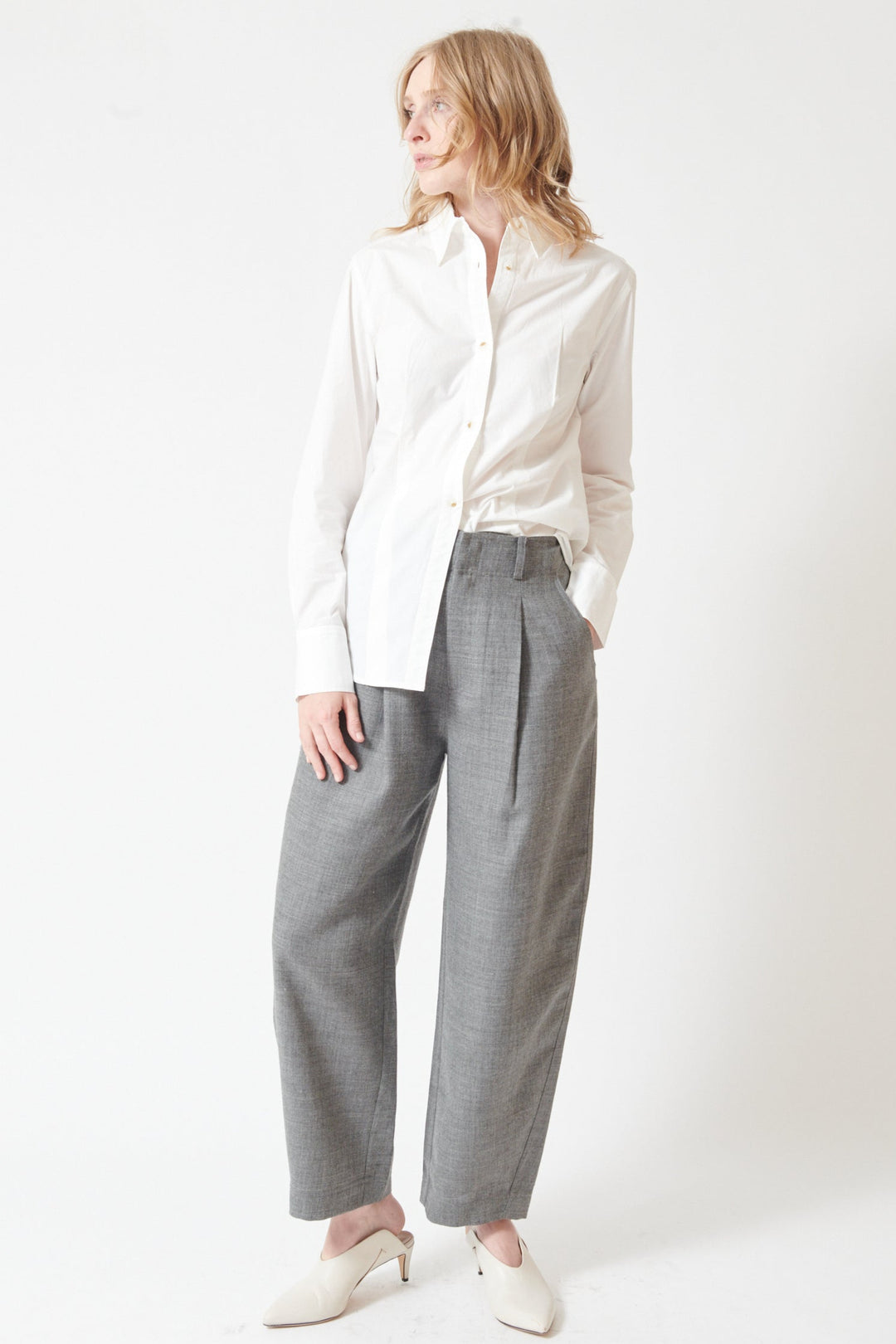 Madi wearing Apiece Apart Bari Crop Trouser front view