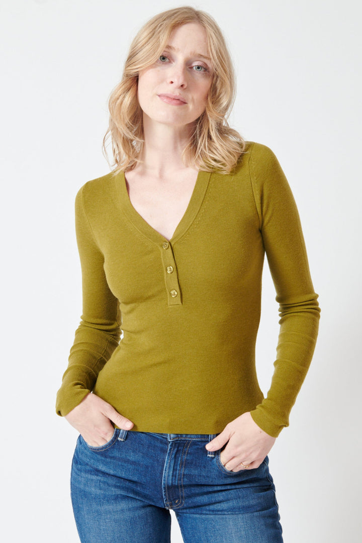 Madi wearing White + Warren Superfine Cashmere Blend Henley front view