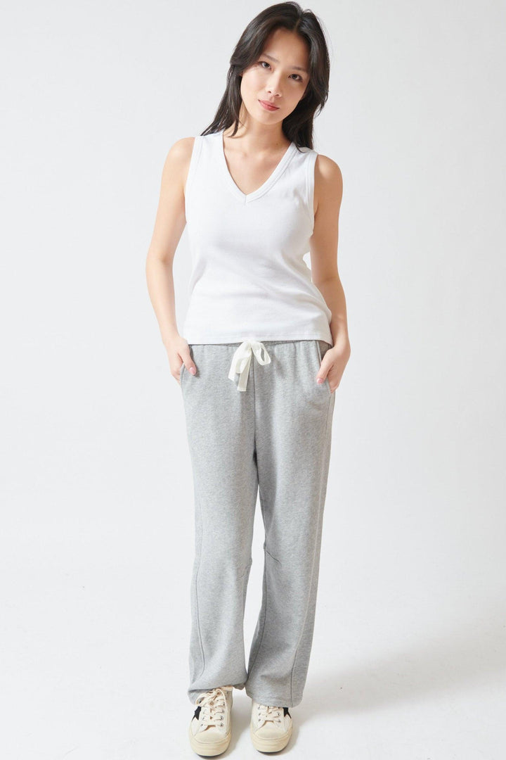 Lilly wearing Lilla P Side Panel Terry Pant front view