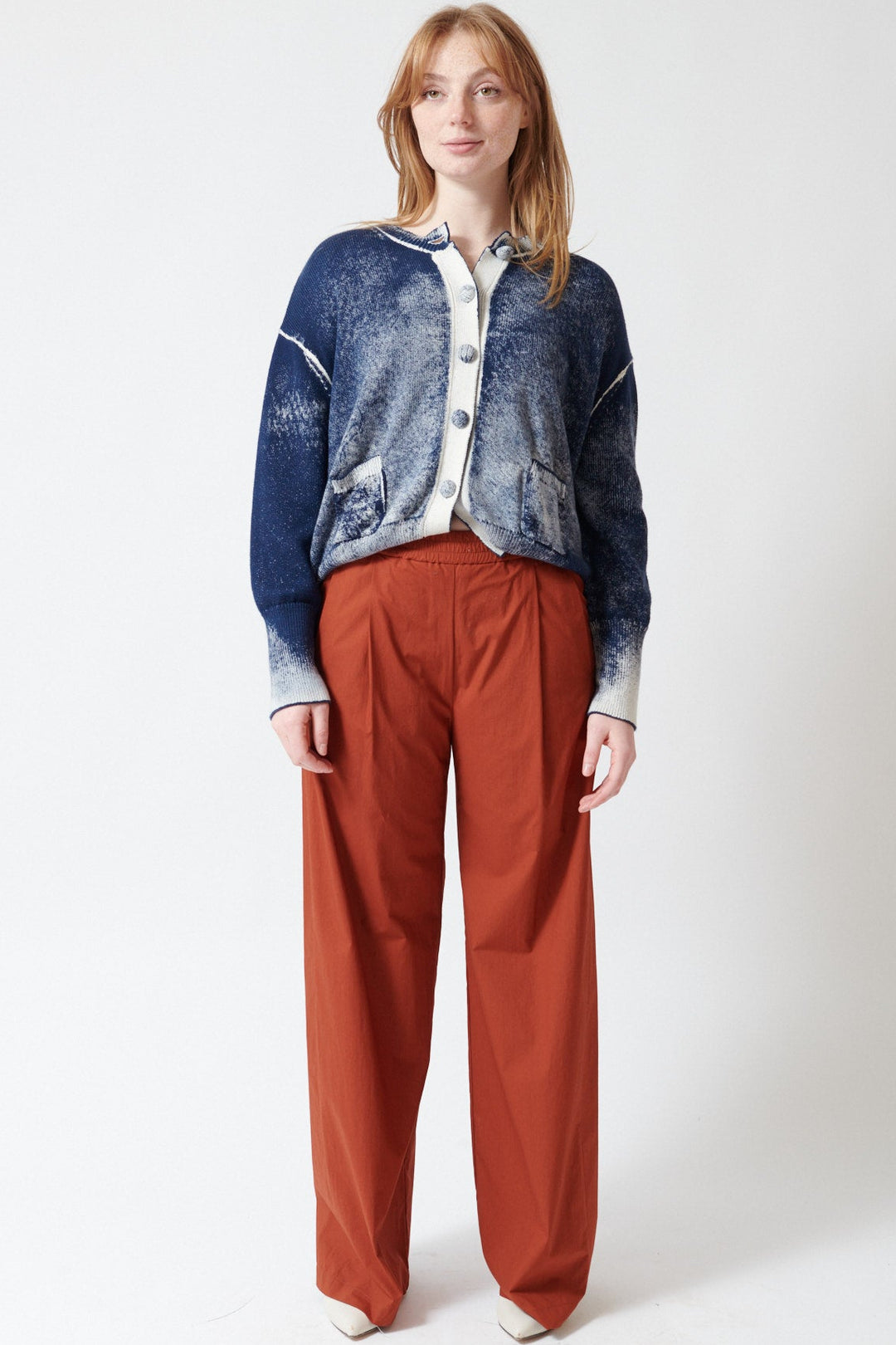 Waverly wearing Odeeh Cotton Poplin Single Pleat Pull On Pant front view