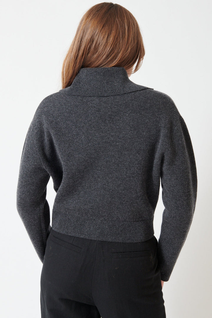 Julia wearing Allude Wool Cashmere Blend Zip Jacket Sweater rear view