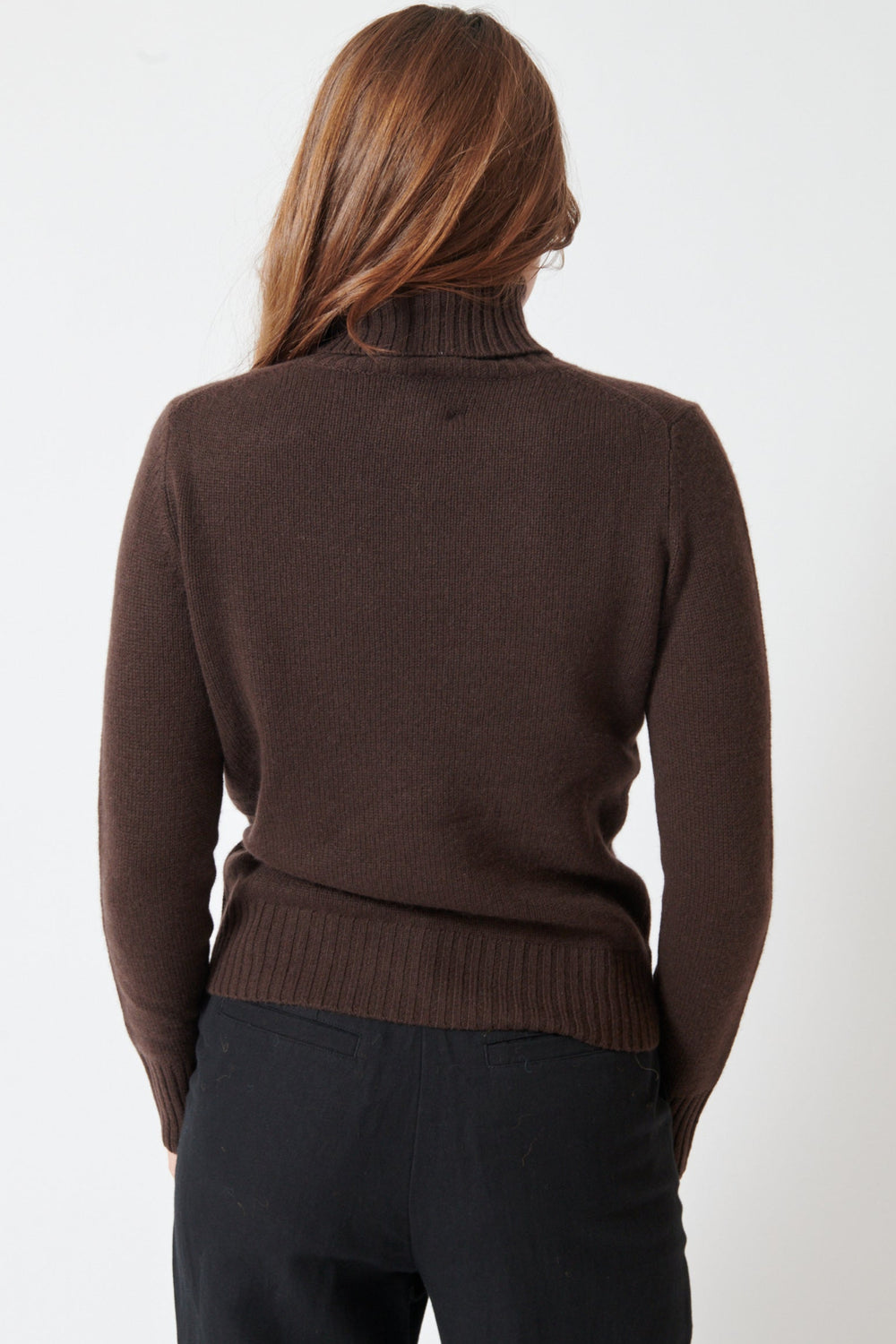 Julia wearing Allude Cashmere Wide Hem Turtleneck Sweater rear view