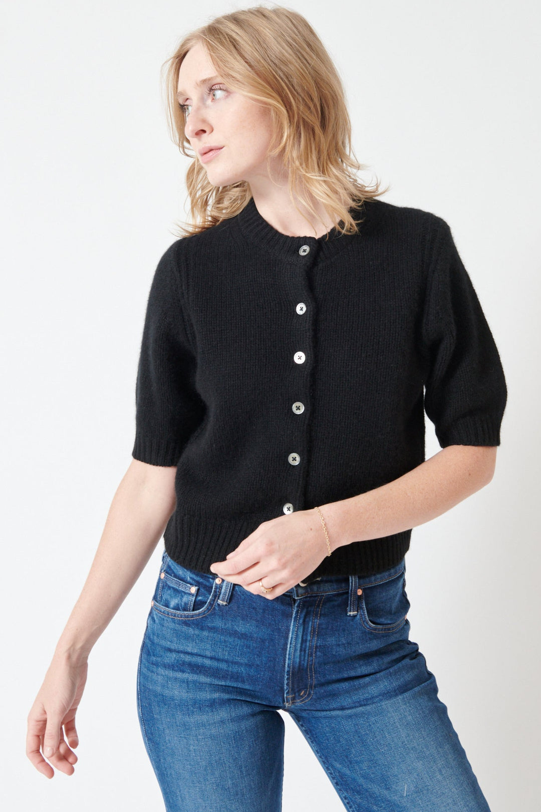 Madi wearing White + Warren Cashmere Elbow Sleeve Cardigan front view