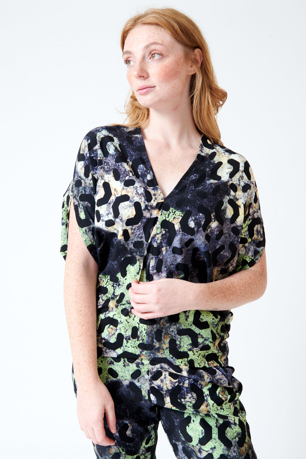 Waverly wearing Zero + Maria Cornejo Kio Silk Moss Print Top front view