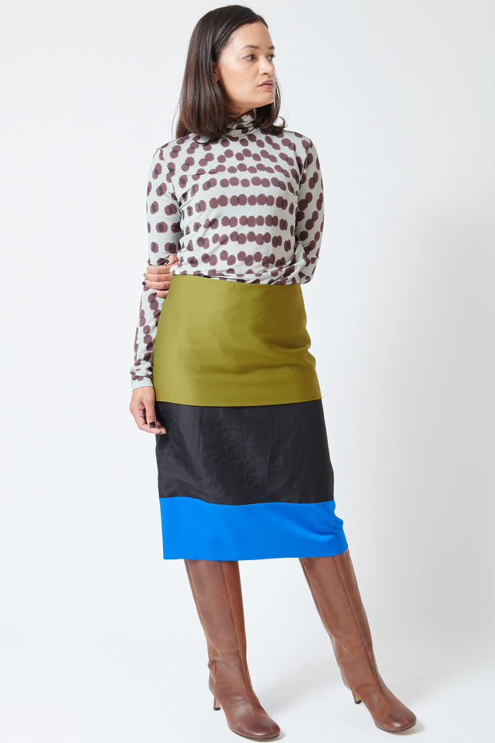 Model wearing Christian Wijnants Saros Skirt front view