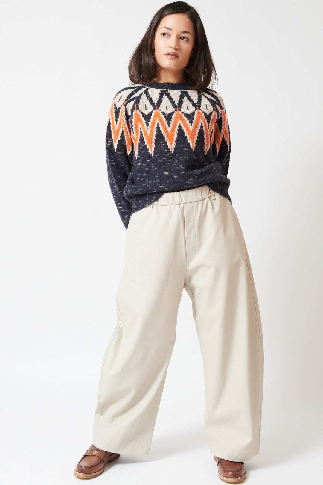 Model wearing Floor Jo Pant front view