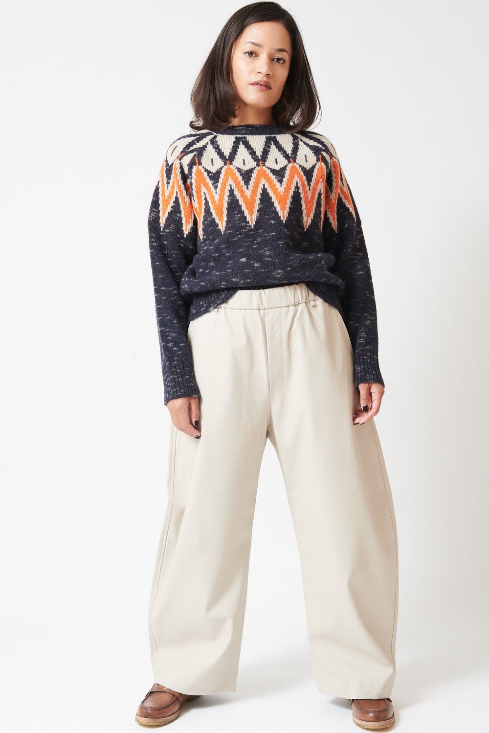 Model wearing Floor Jo Pant front view