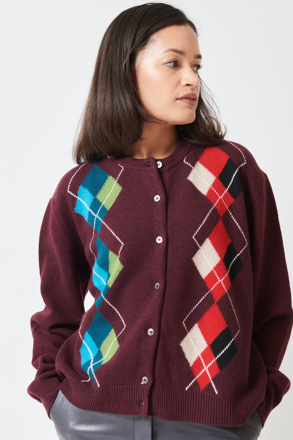 Amanda wearing Floor Natalie Cardigan front view