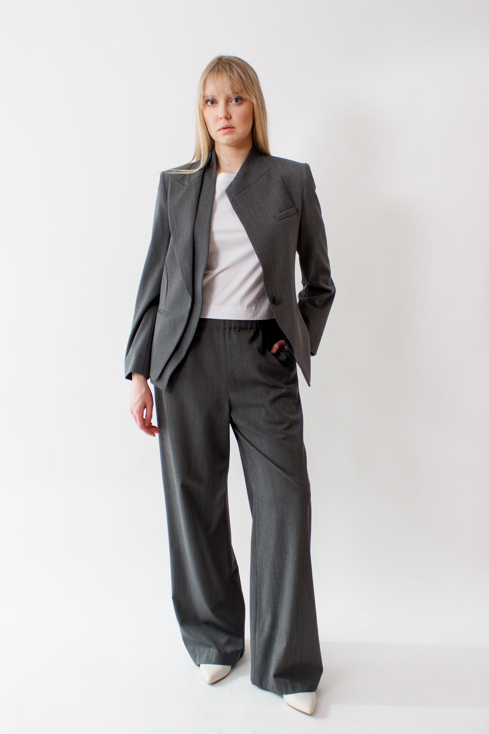Bailey wearing TWP Jillian Sweatpant Medium front view