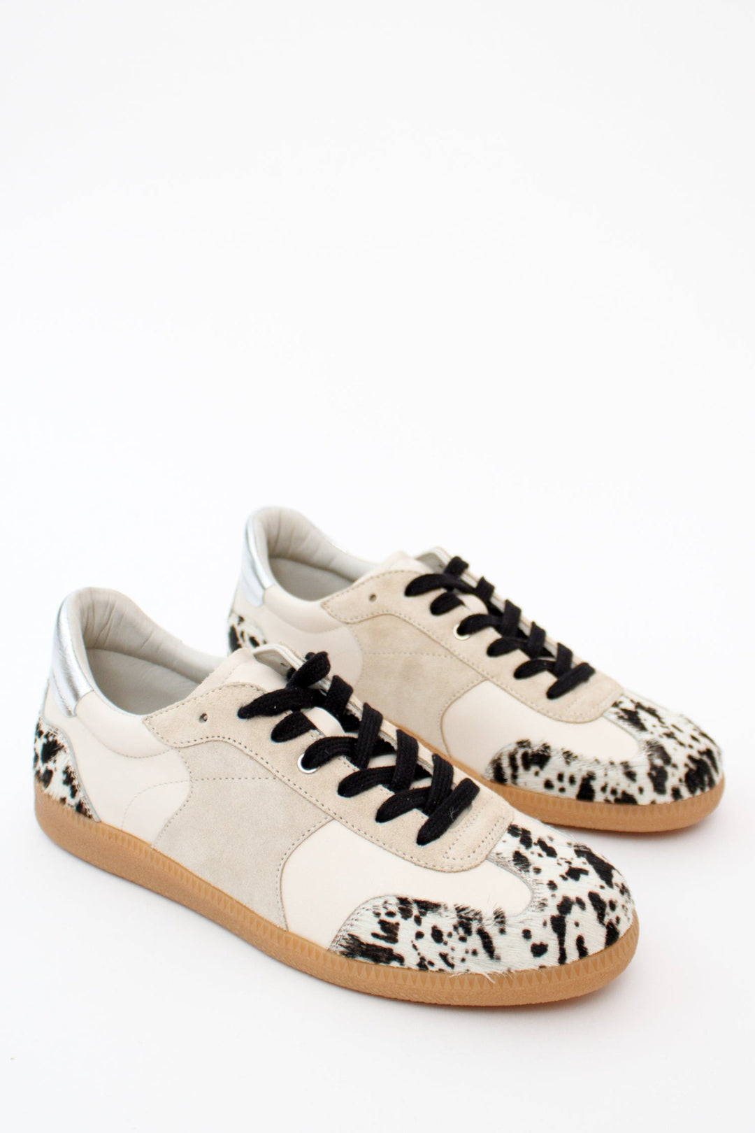 Flat lay of Frēda Salvador Jackie Court Sneaker front/side view 