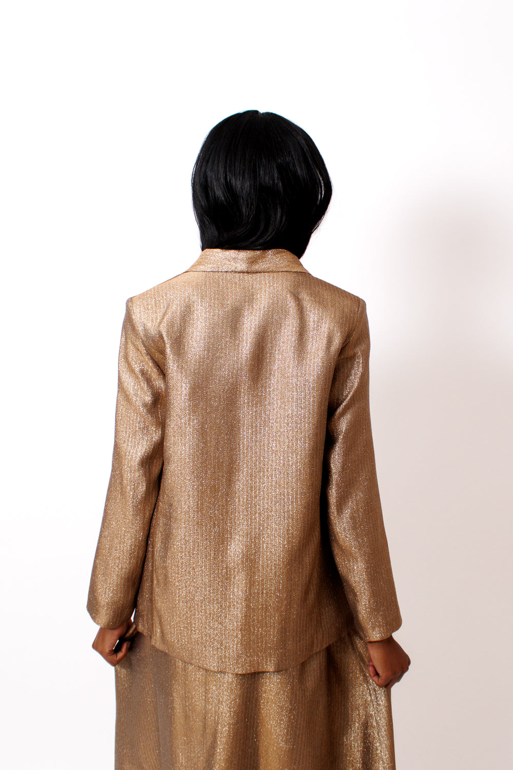 Ja'mes wearing Momoni Bachata Jacket rear view