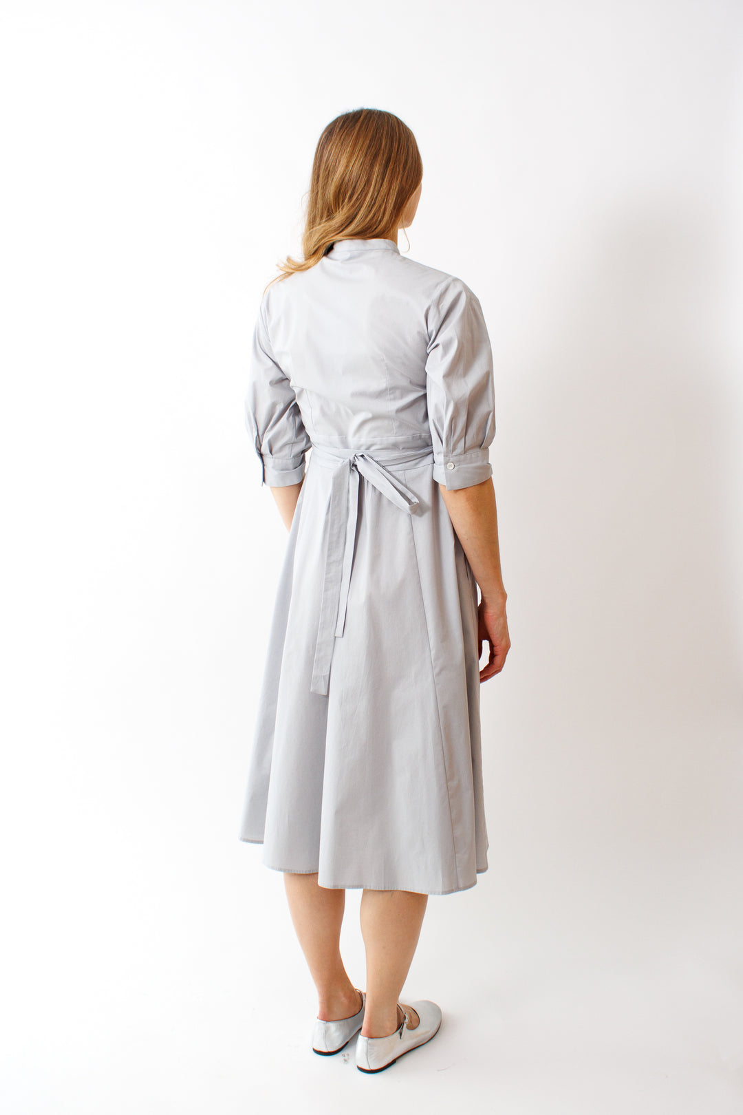 Mari wearing Rosso 35 Cotton Shirt Dress rear view 