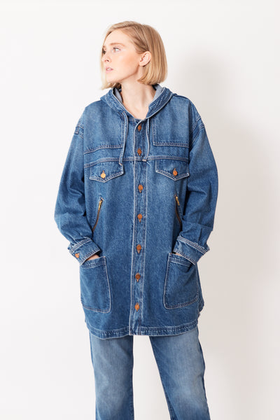 Madi wearing Mother Denim The Shoplifter front view