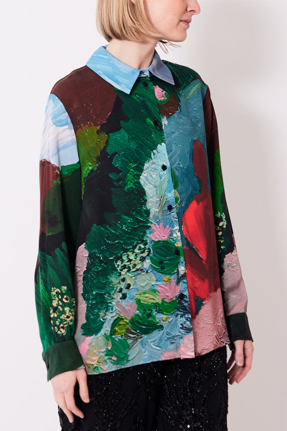 Madi wearing Stine Goya Dry Viscose Long Sleeve Shirt front view