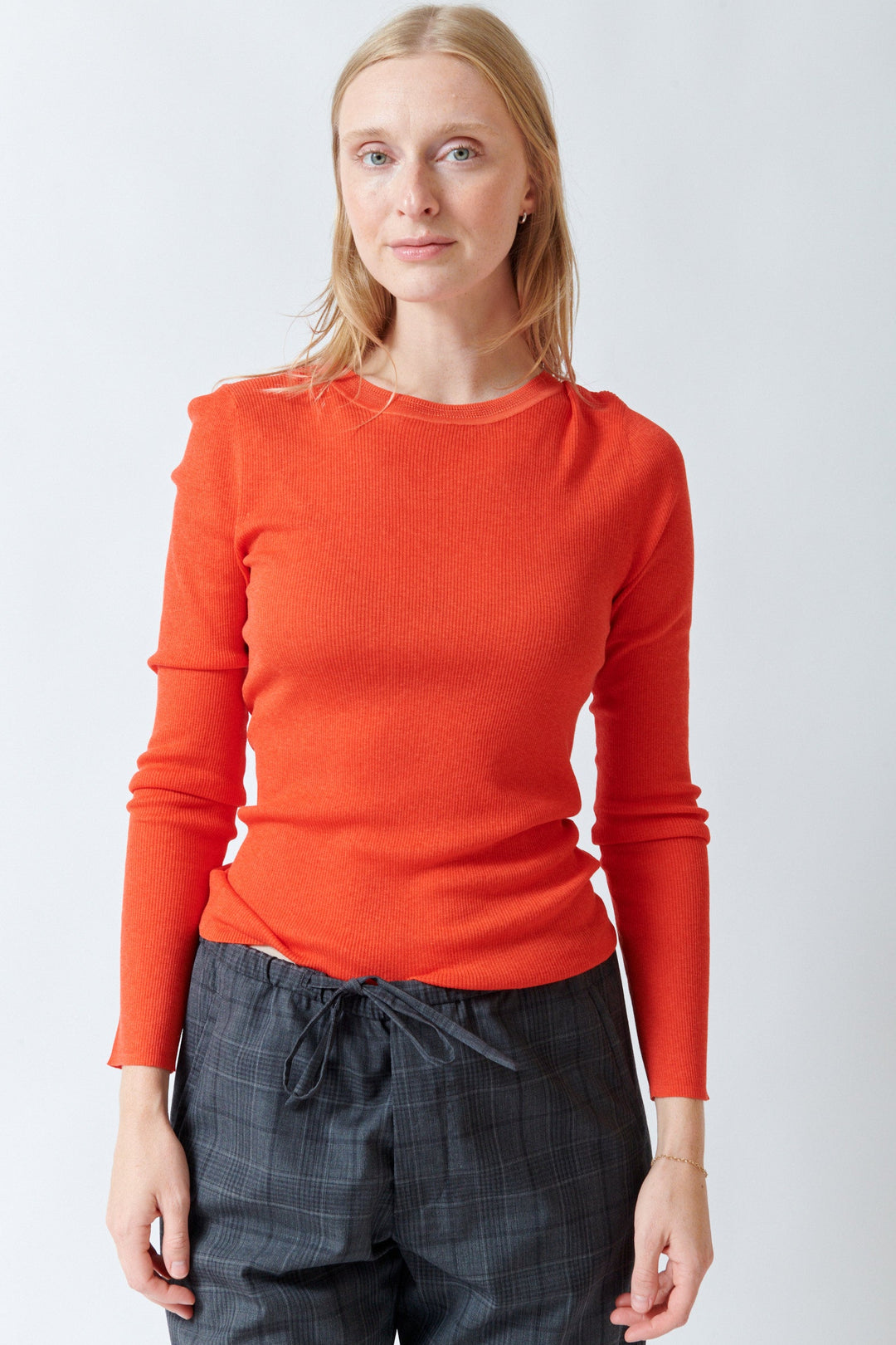 Madi wearing 6397 Long Sleeve Heirloom T front view