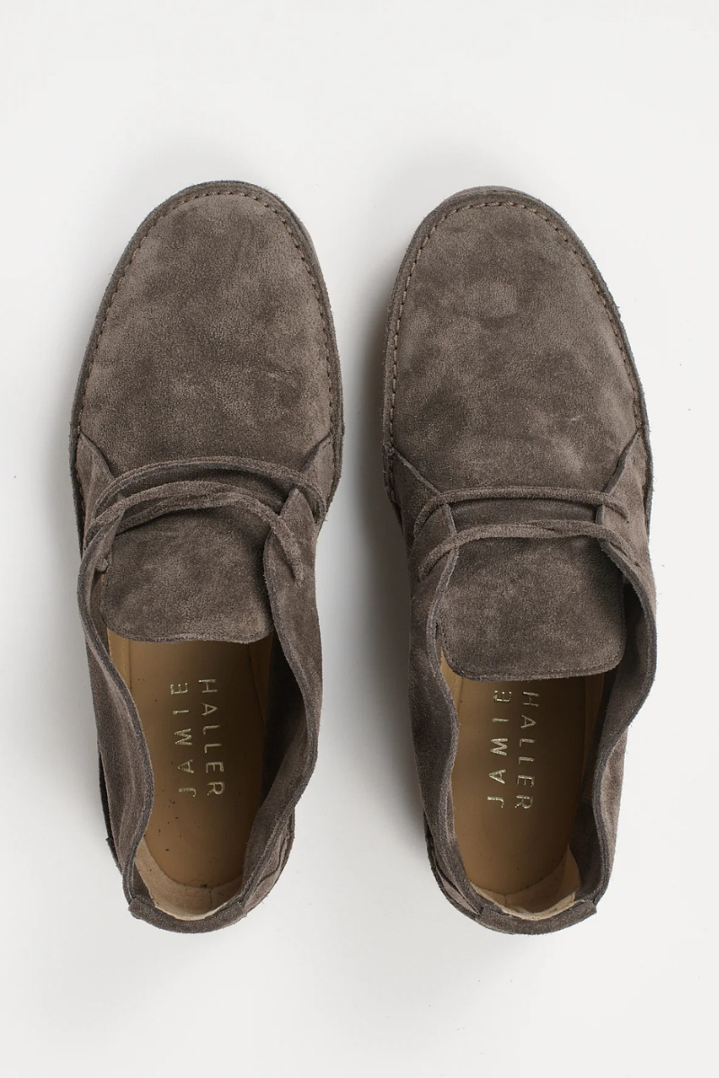 Flat lay of Jamie Haller The Desert Boot Smoke top view