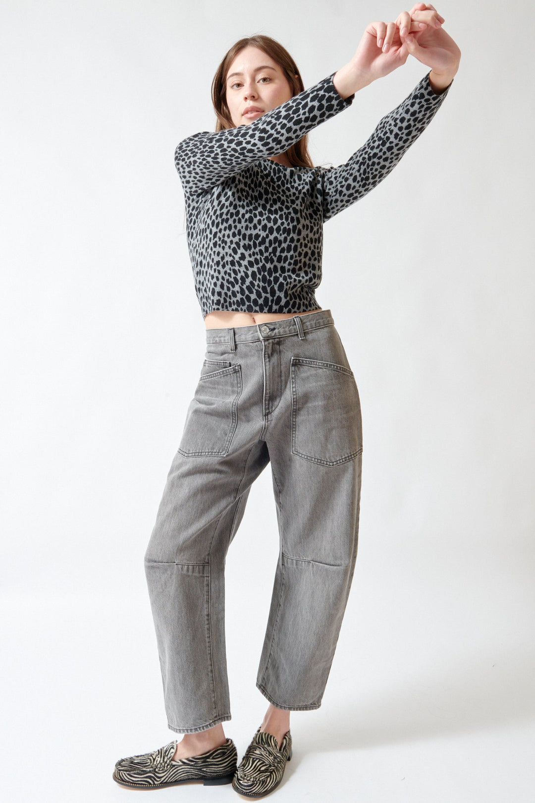 Angela wearing Nili Lotan Shon Jean front view